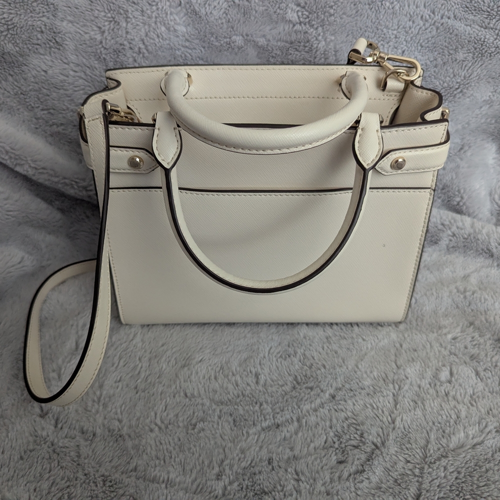 kate spade White and Natural Straw Floral Embroidered Crossbody Bag - Picture 2 of 4